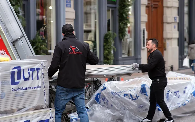 Déménagement de mobilier professionnel à Lyon