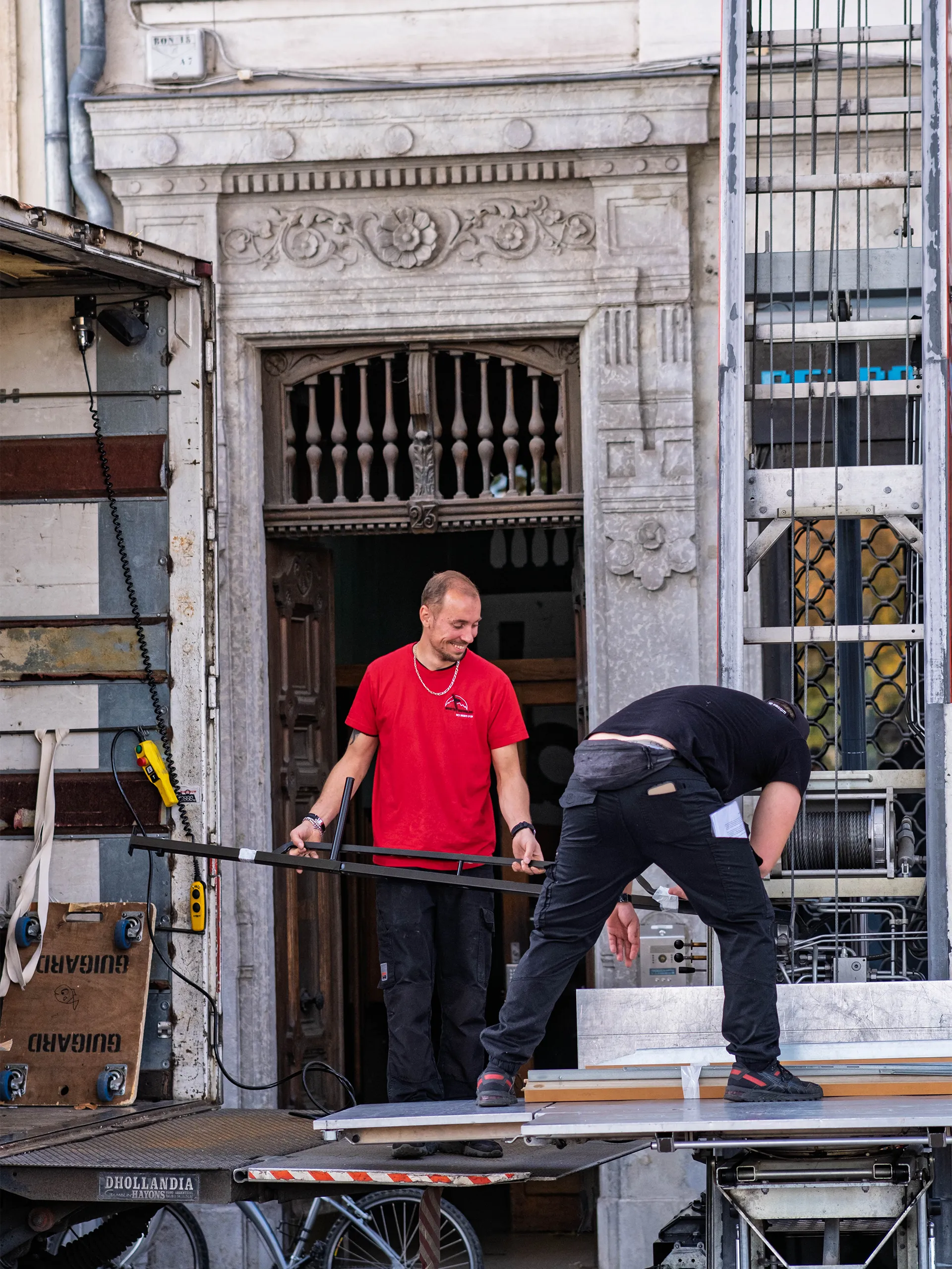 location-monte-meuble-lyon-23