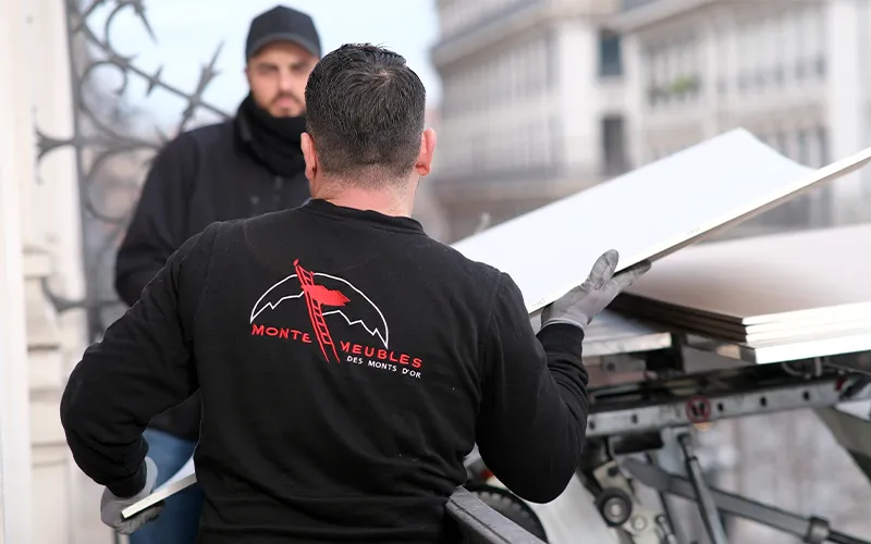 location-monte-meuble-lyon-15